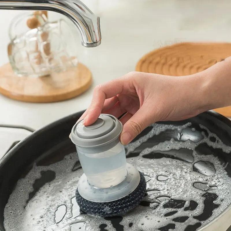 Brosse avec distributeur de liquide vaisselle Syntiva