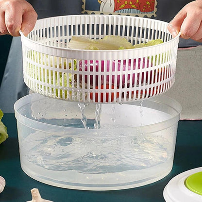 Essoreuse à salade pratique